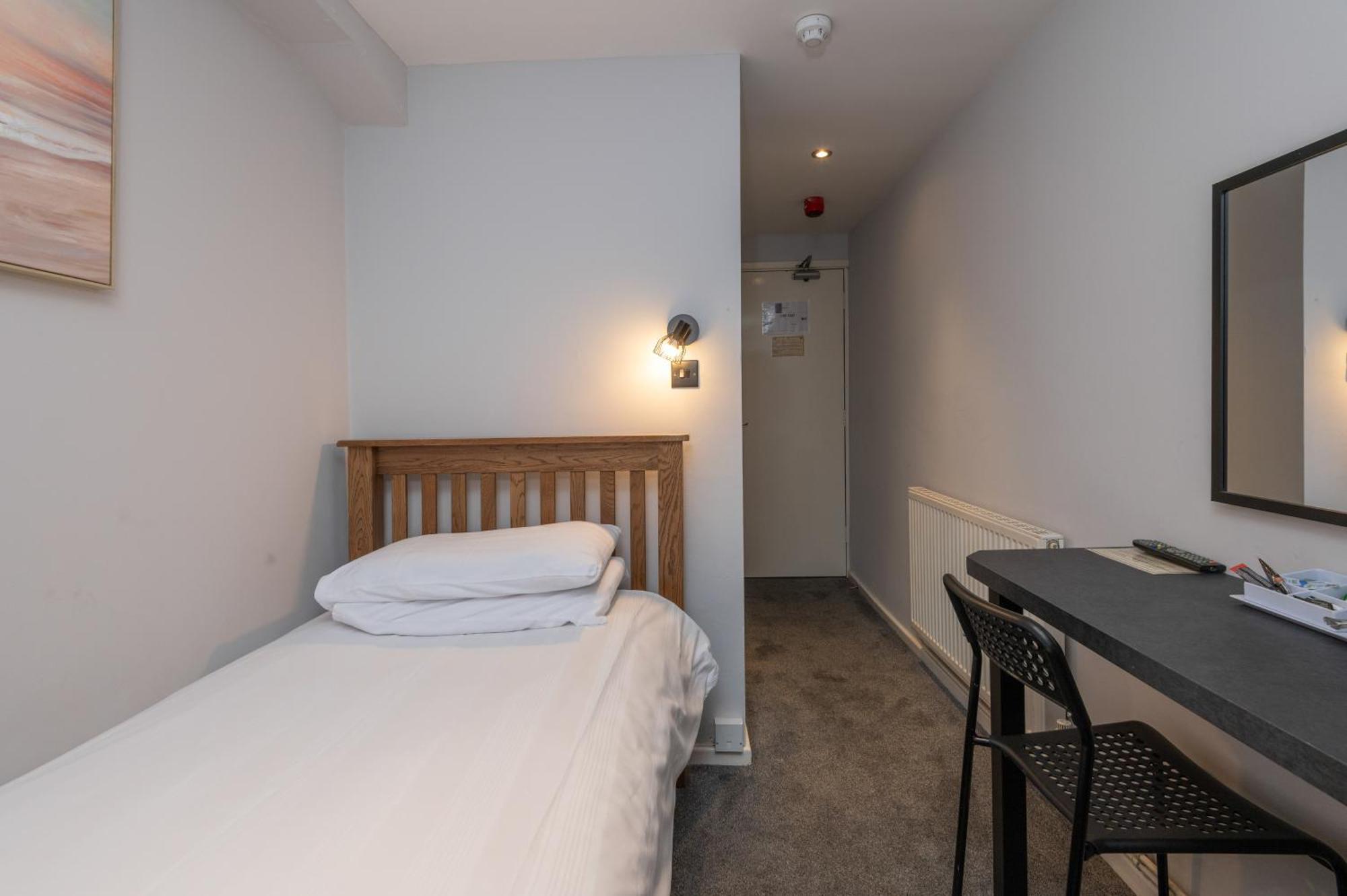 Ascot Grange - Voujon Resturant Leeds (West Yorkshire)