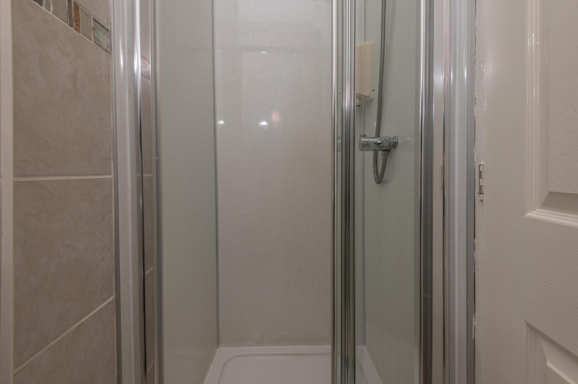 Ascot Grange - Voujon Resturant Hotel 3*