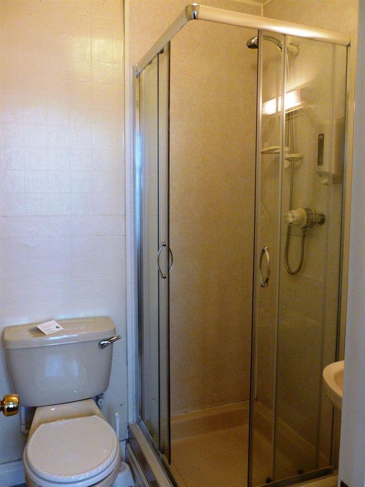Hotel Ascot Grange - Voujon Resturant 3*